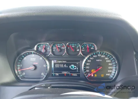 2018 Chevrolet Suburban Lt z USA, uszkodzony, nr VIN 1GNSKHKC4JR349157